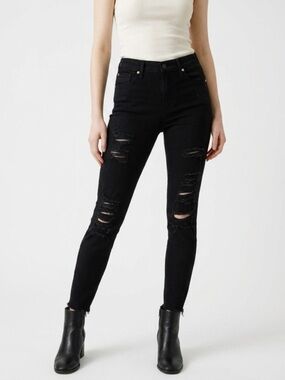 Frame  High-Rise le skinny Black Distressed Skinny Jeans
